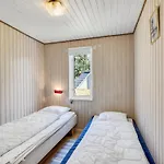 Jonnhild - 700m From The Sea By Interhome 펜션